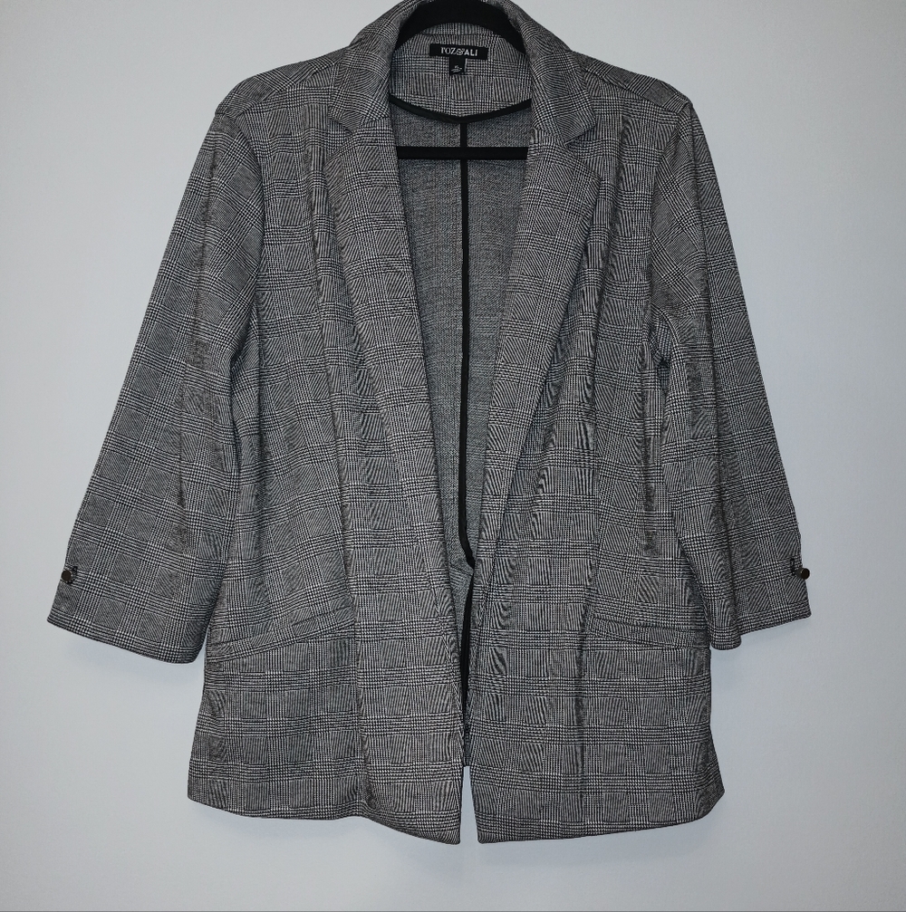 Roz & Aly Houndstooth Open Front Blazer XL‎